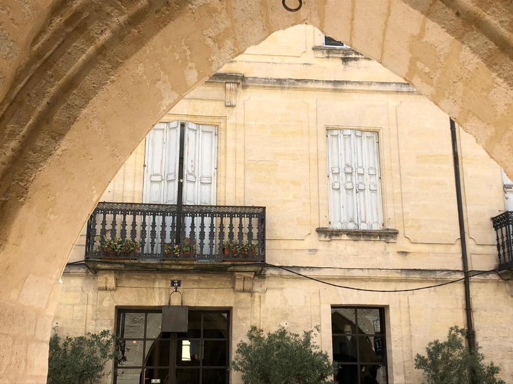 Uzès à pied, Appartement dans cadre d'exception Esterno foto